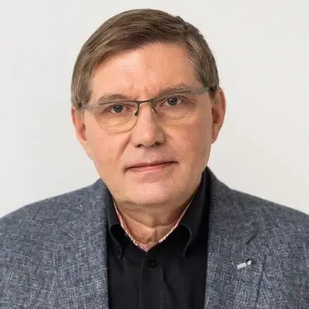 Jacek  Kozłowski